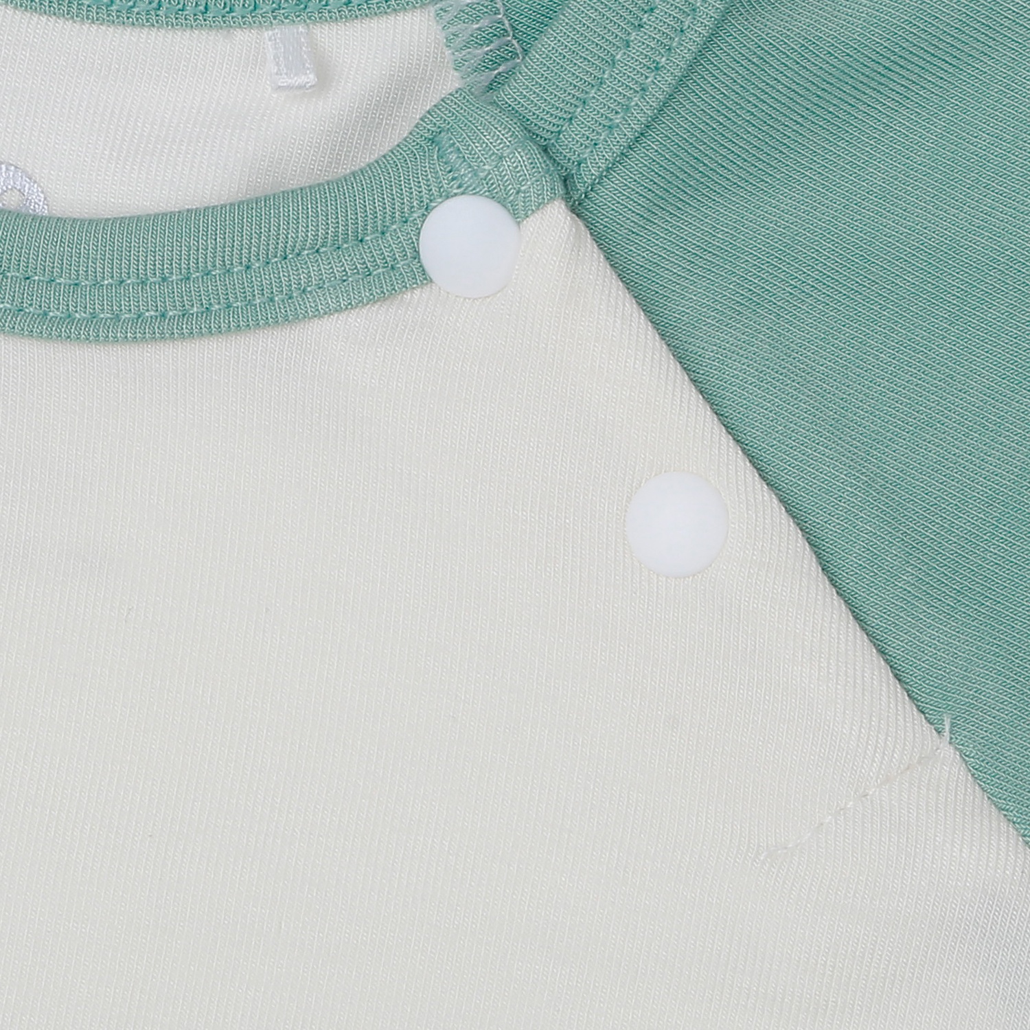 Bộ quần áo cộc tay cài vai lệch KidsPlaza Otis ND26H (Xanh) hình 3