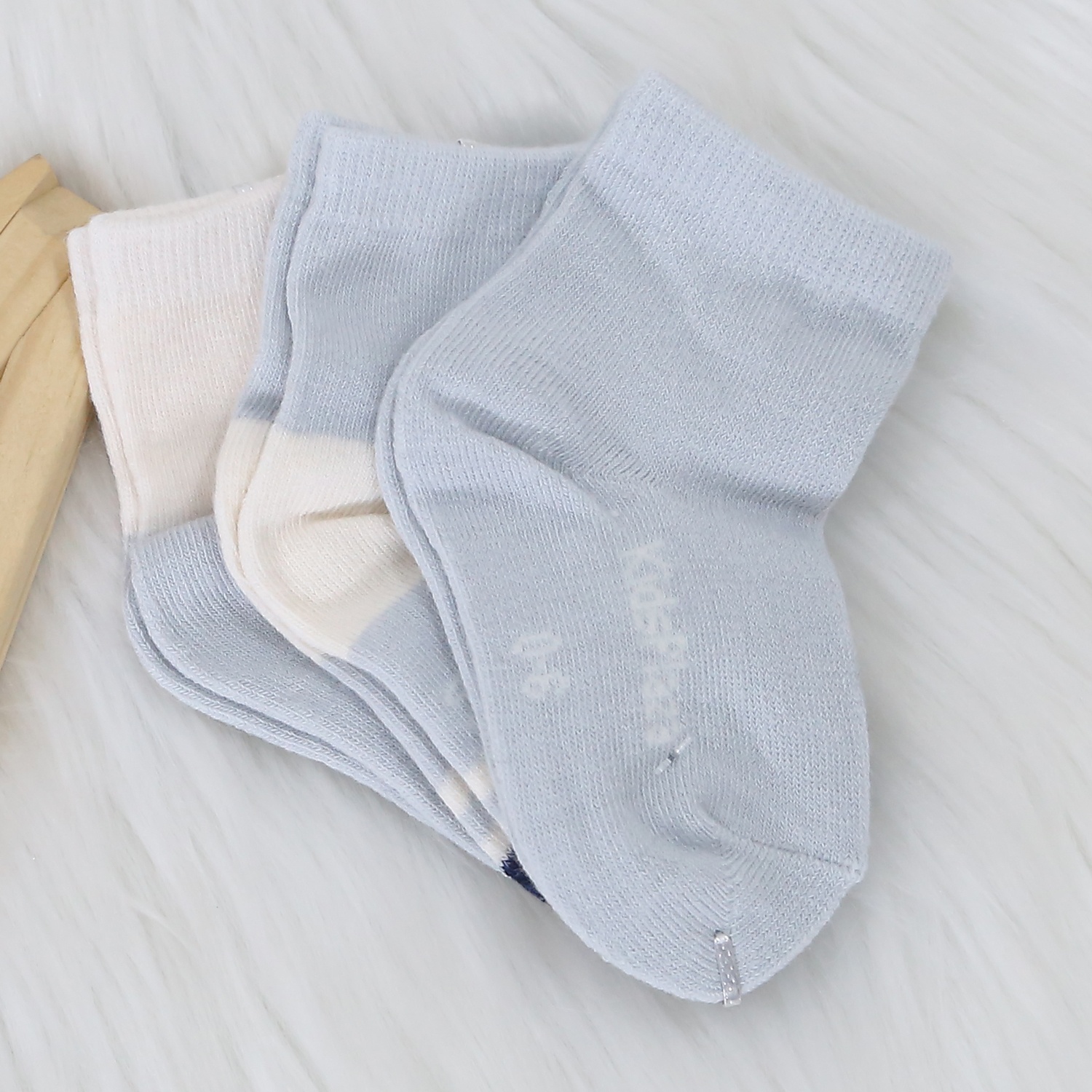 tất thời trang trẻ em 