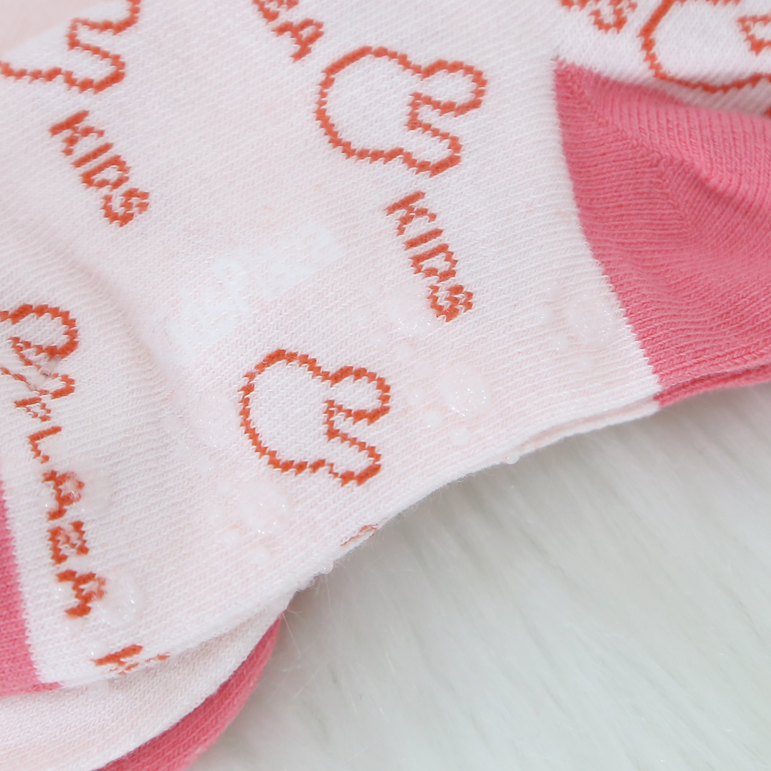 Set 3 đôi tất bé gái KidsPlaza CT5 BH24 3-5Y hình 3