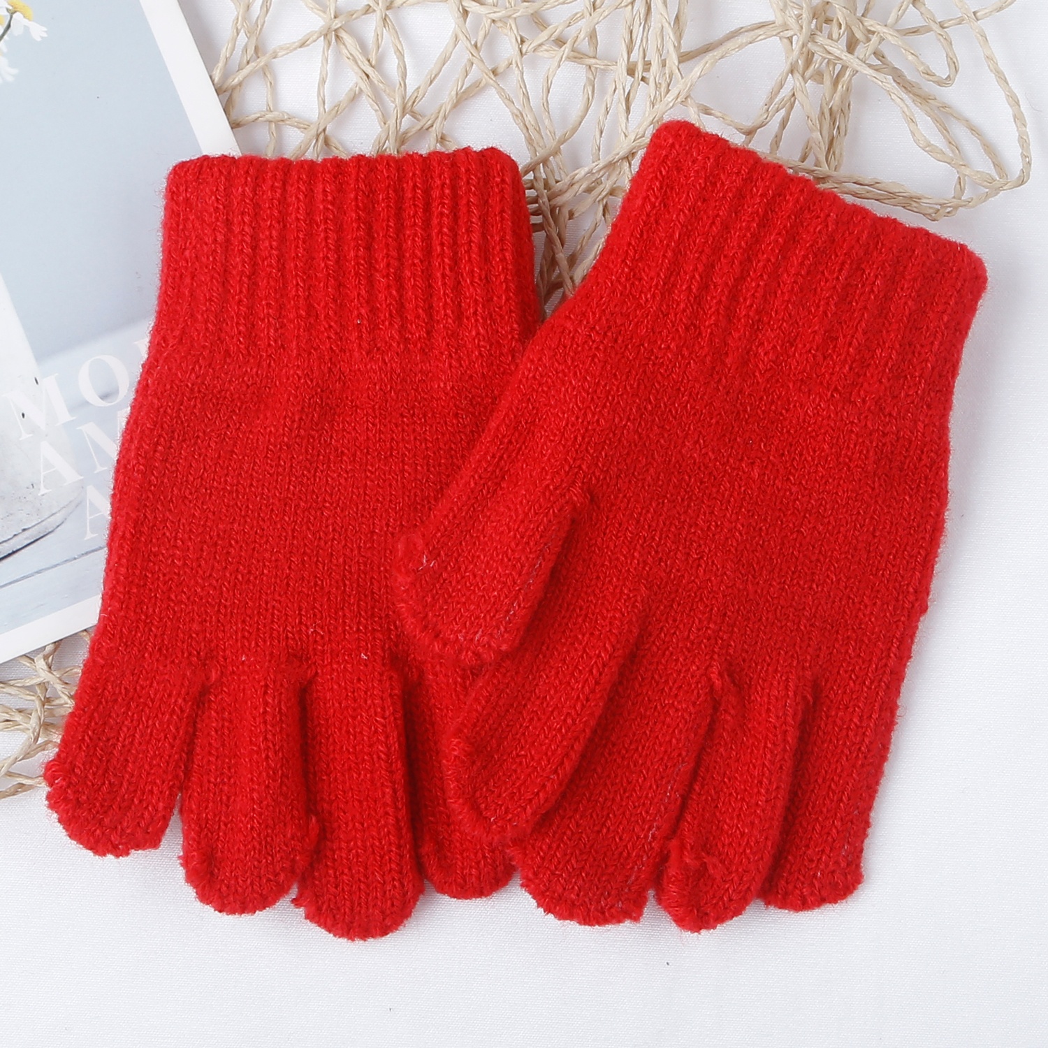 Găng tay KidsPlaza hình gấu 25K-G02 (Đỏ)