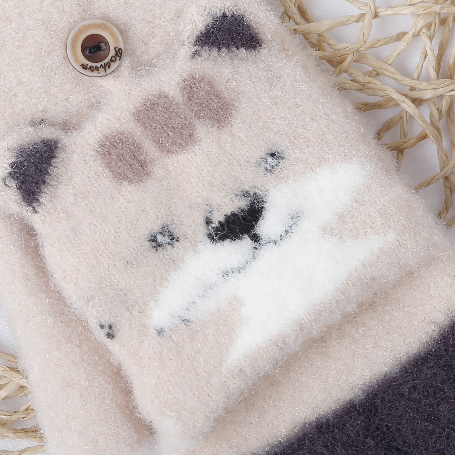 Găng tay KidsPlaza hình gấu xỏ ngón 25K-G04 (Ghi)