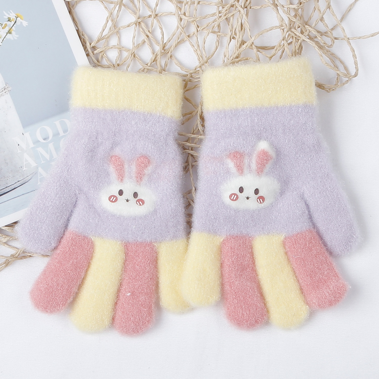 Găng tay KidsPlaza hình thỏ 25K-G01 (Tím)