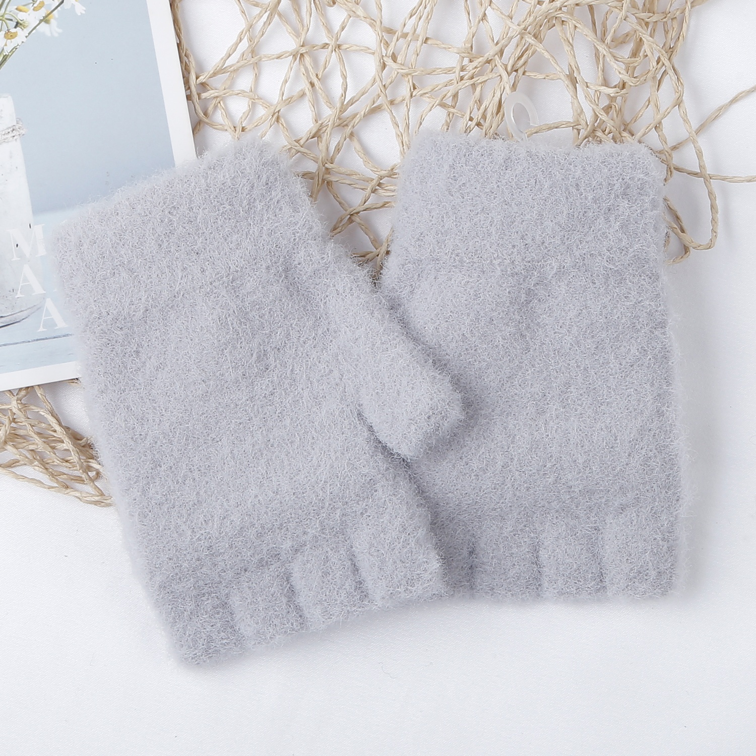 Găng tay KidsPlaza máy xúc xỏ ngón 25K-G05 (Xám)