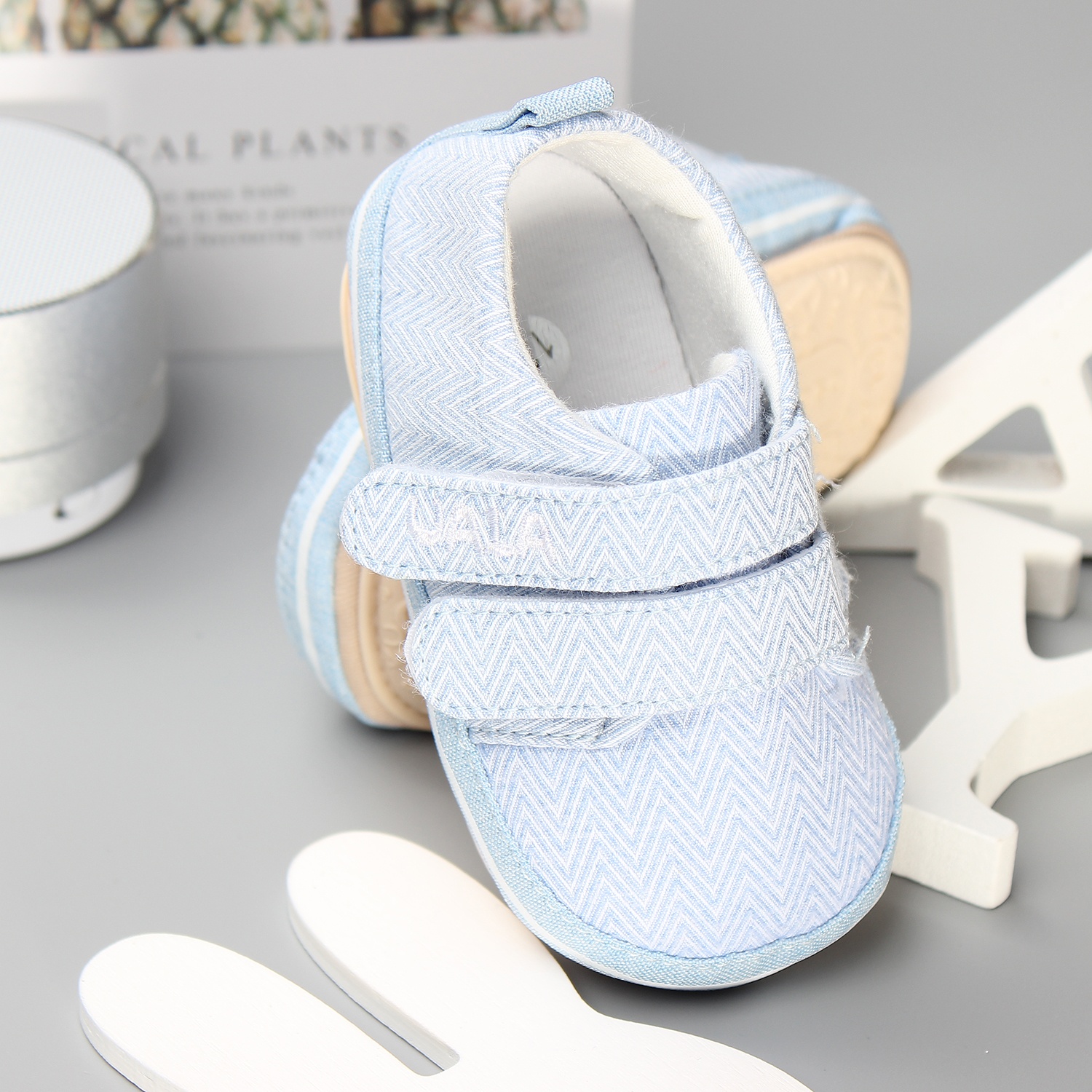 Giày tập đi Uala & Rogo họa tiết sóng kẻ T18 hình 4