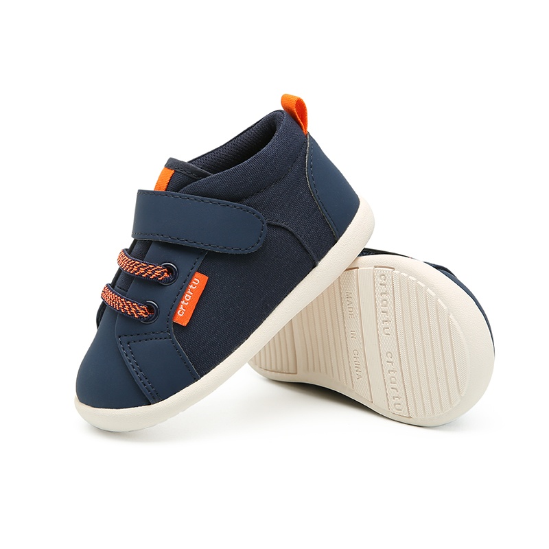 Giày thời trang bé trai Crtartu tím than dây vàng XAH11-B hình 1