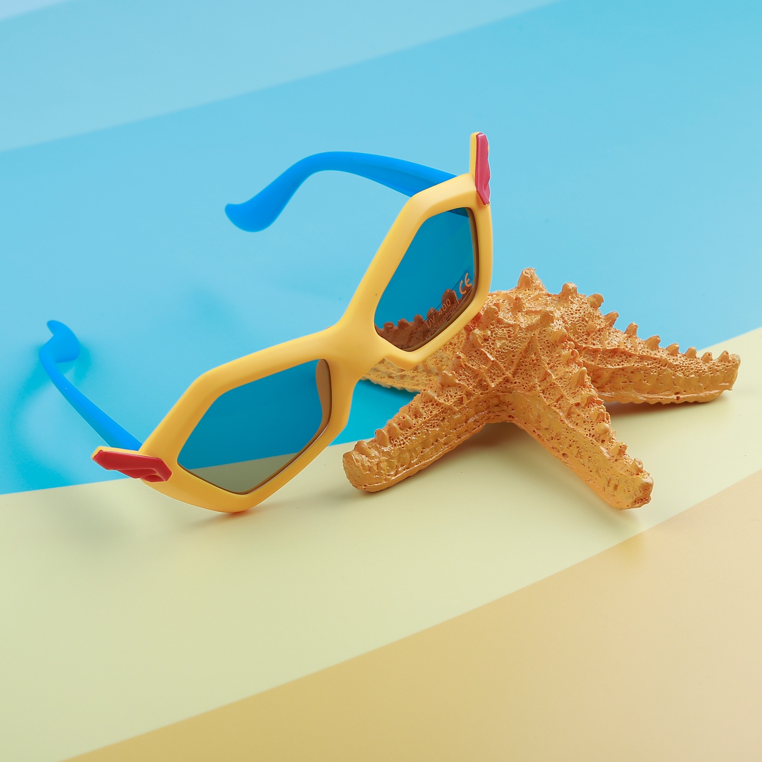 Kính thời trang KidsPlaza gọng dẻo 8125 C10 Yellow hình 2