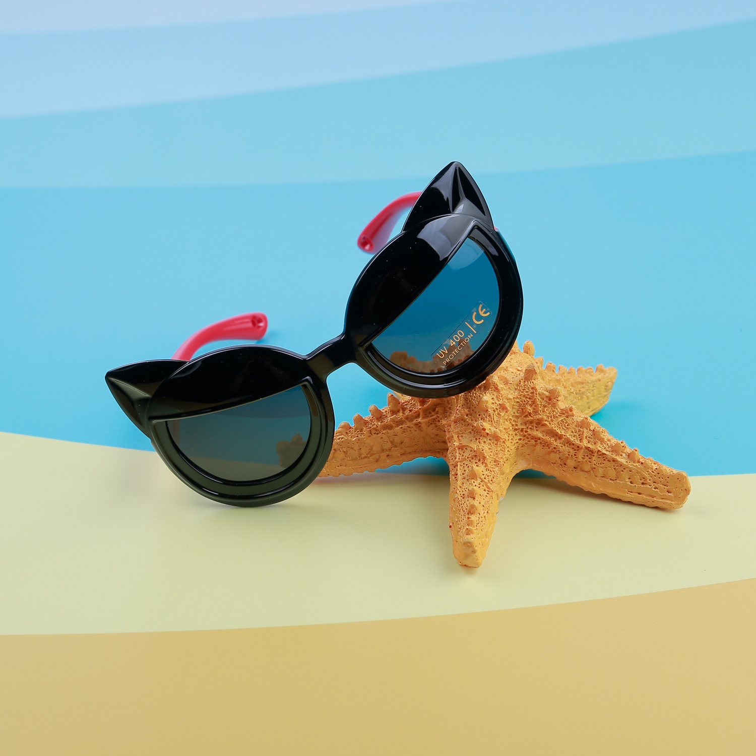 Kính râm thời trang KidsPlaza gọng dẻo 8177 C14 Black hình 1