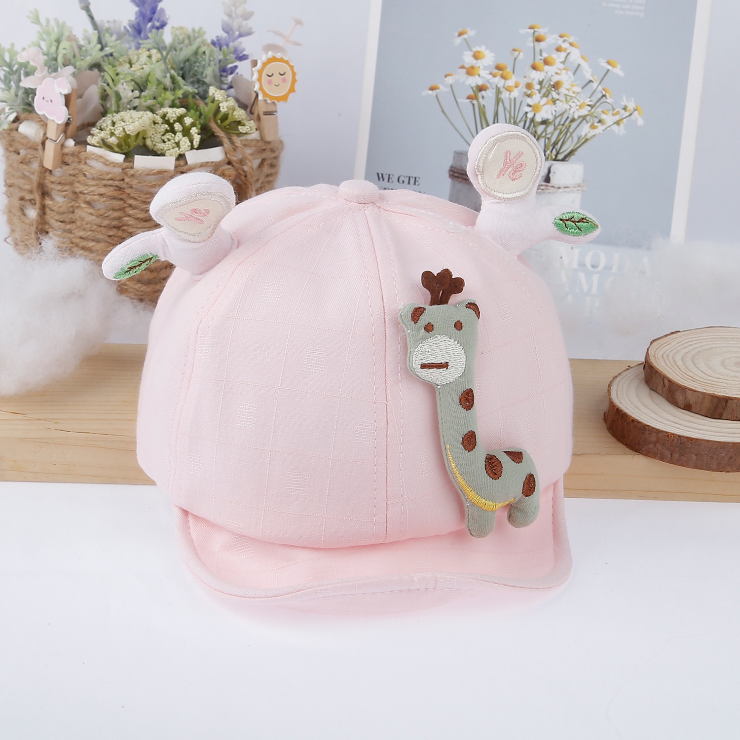 Mũ lưỡi trai thời trang KidsPlaza hình hươu 23K-H04 s48 (Hồng) hình 1