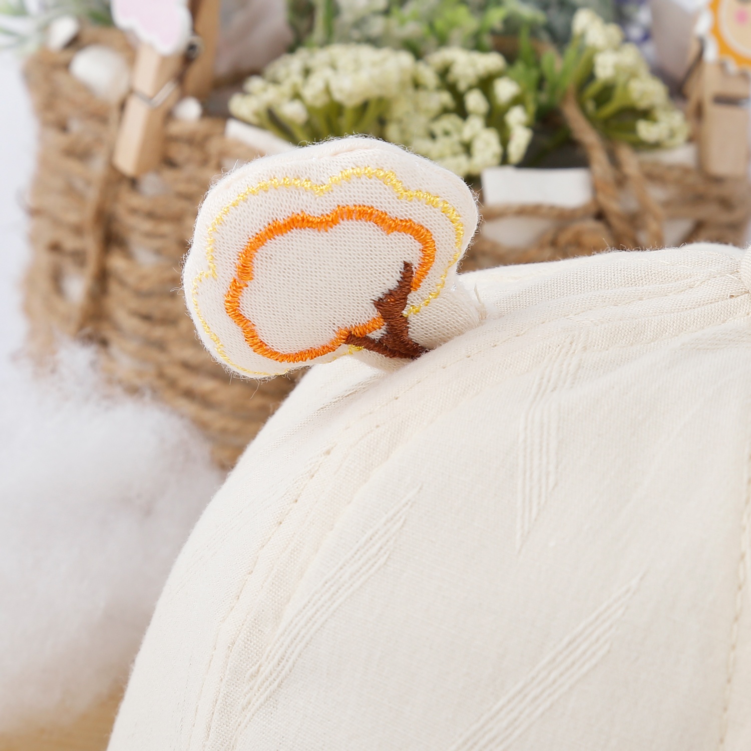 Mũ thời trang KidsPlaza lưỡi trai hình gấu 23K-H15 be s48 hình 4