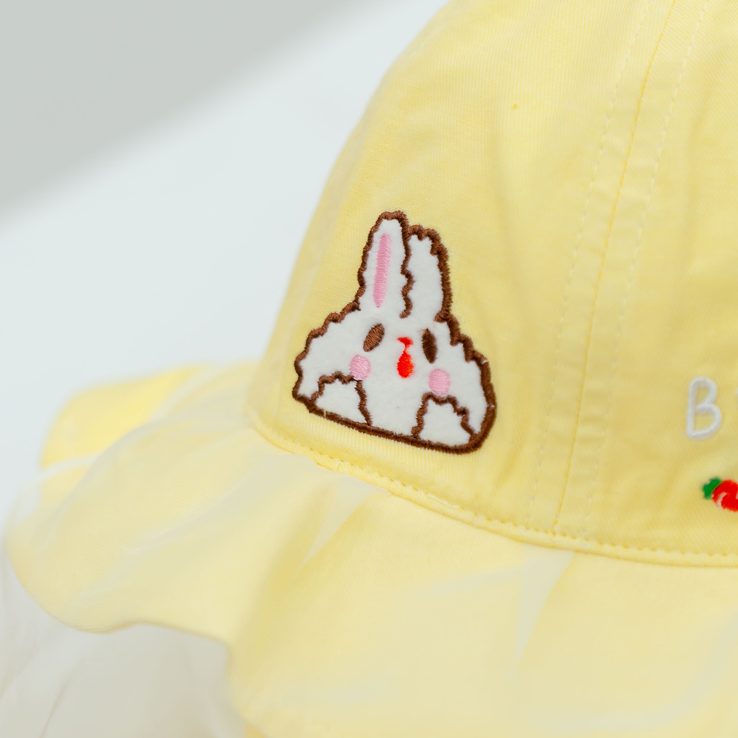 Mũ vành bé gái phủ voan Kidsplaza thêu thỏ DN26 (Vàng) hình 2