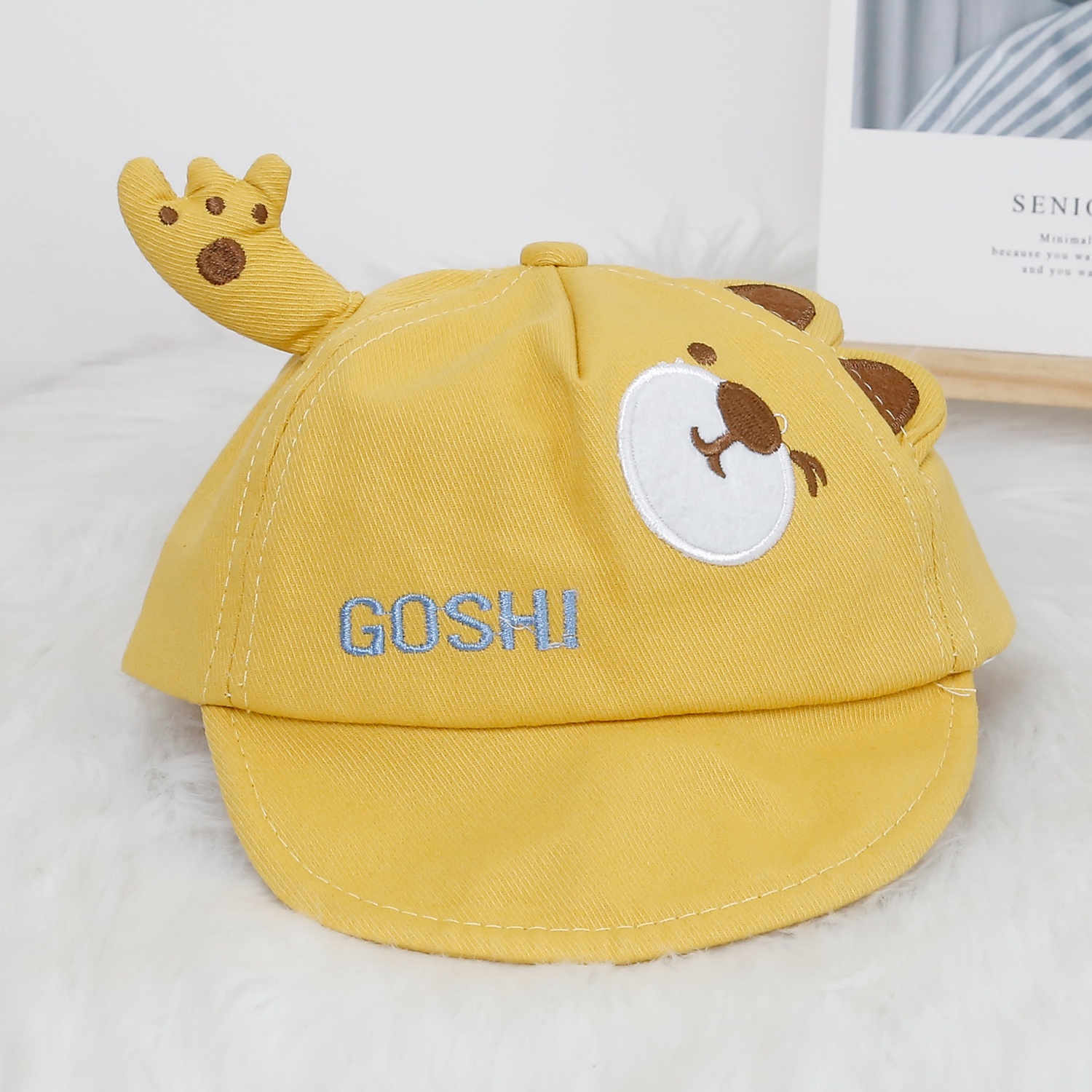 Mũ thời trang KidsPlaza lưỡi trai in gấu 24K-H08 (Vàng)