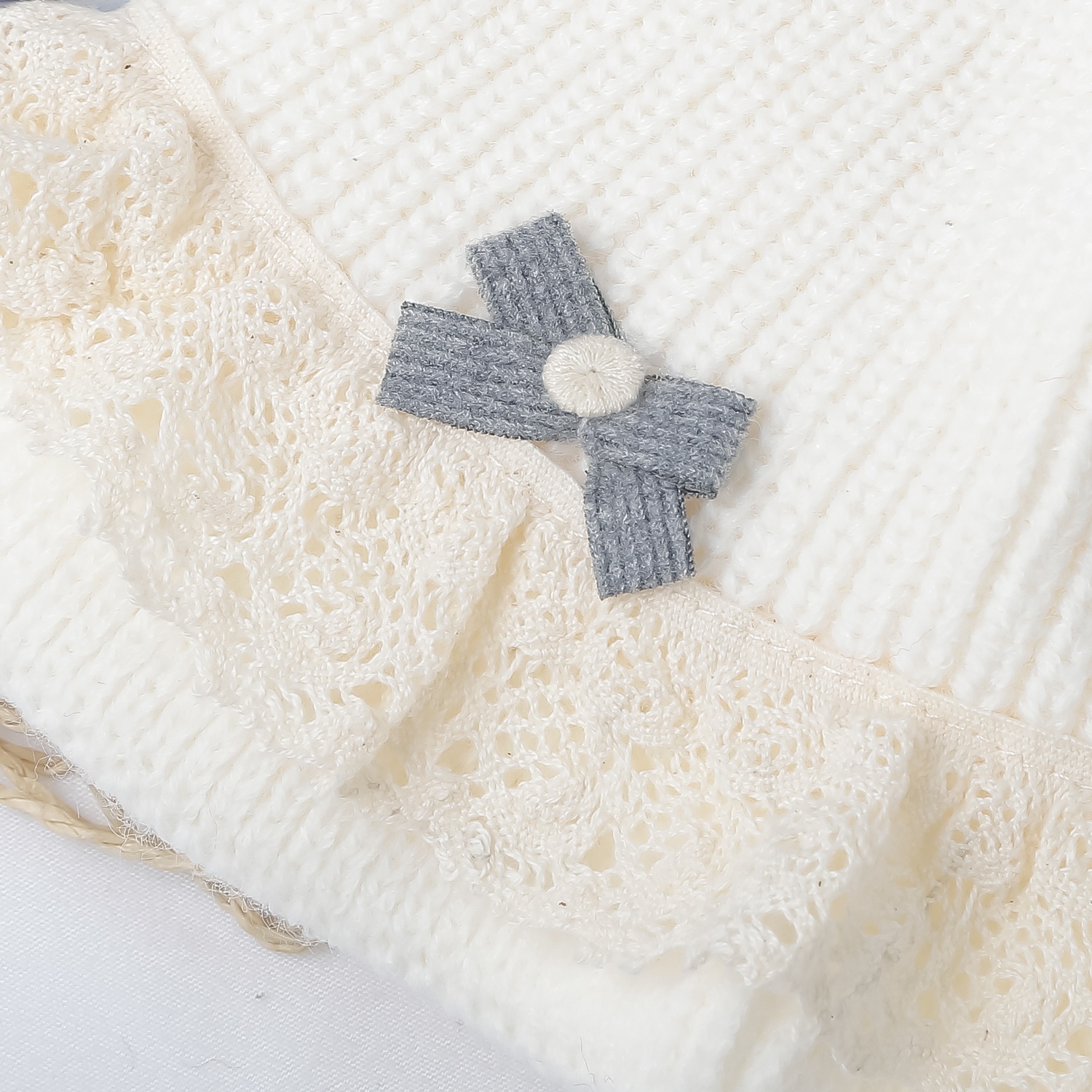 Mũ len KidsPlaza đính nơ 25K-B05 (Trắng)