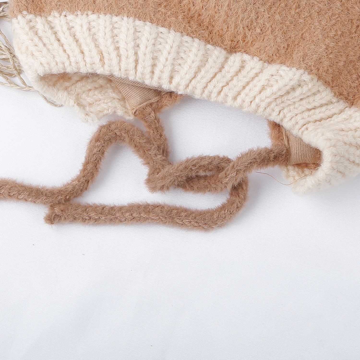 Mũ len KidsPlaza sừng tuần lộc 25K-B08 (Nâu)