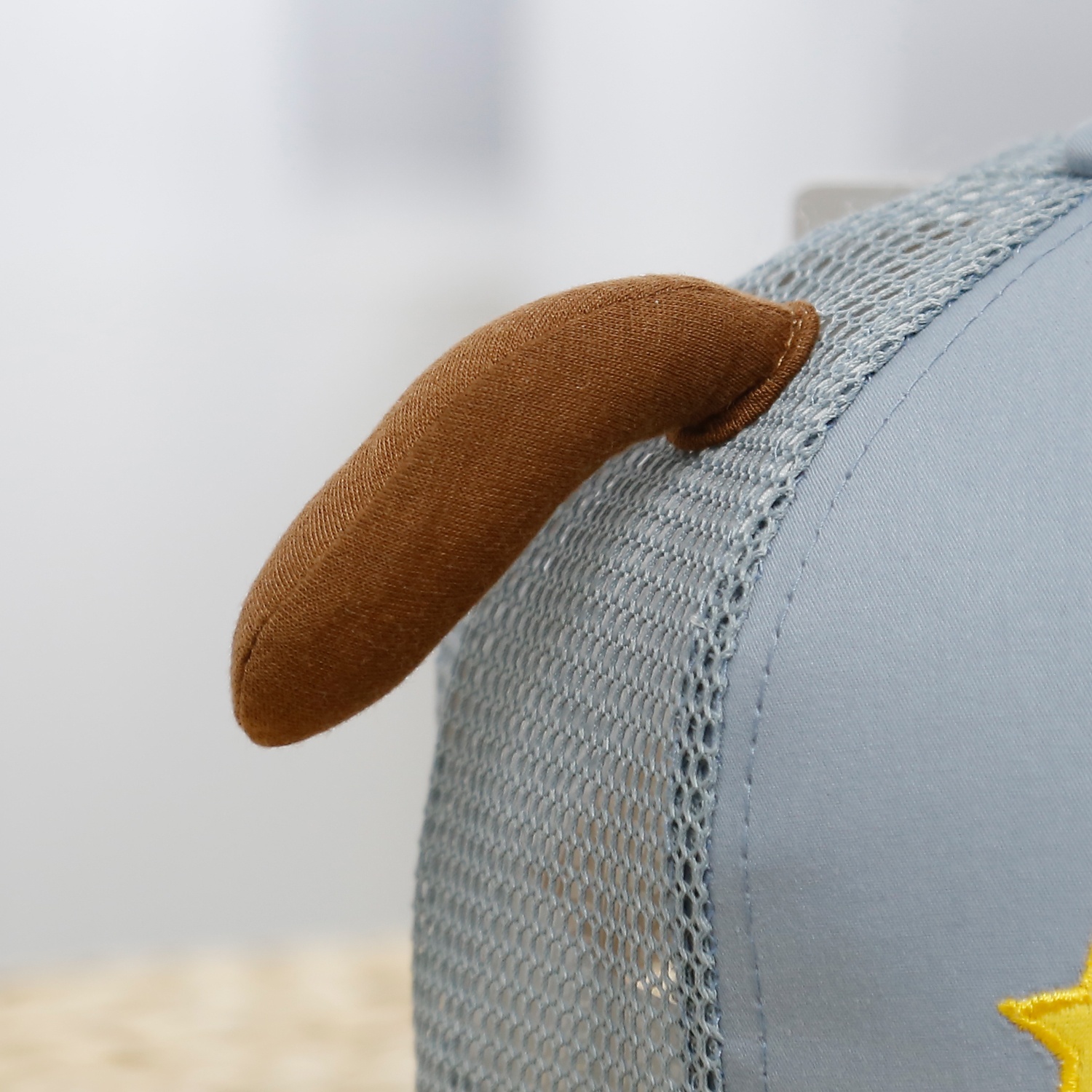 Mũ lưỡi trai KidsPlaza mặt gấu 25K-H32 Size 52 (Xanh)  hình 3