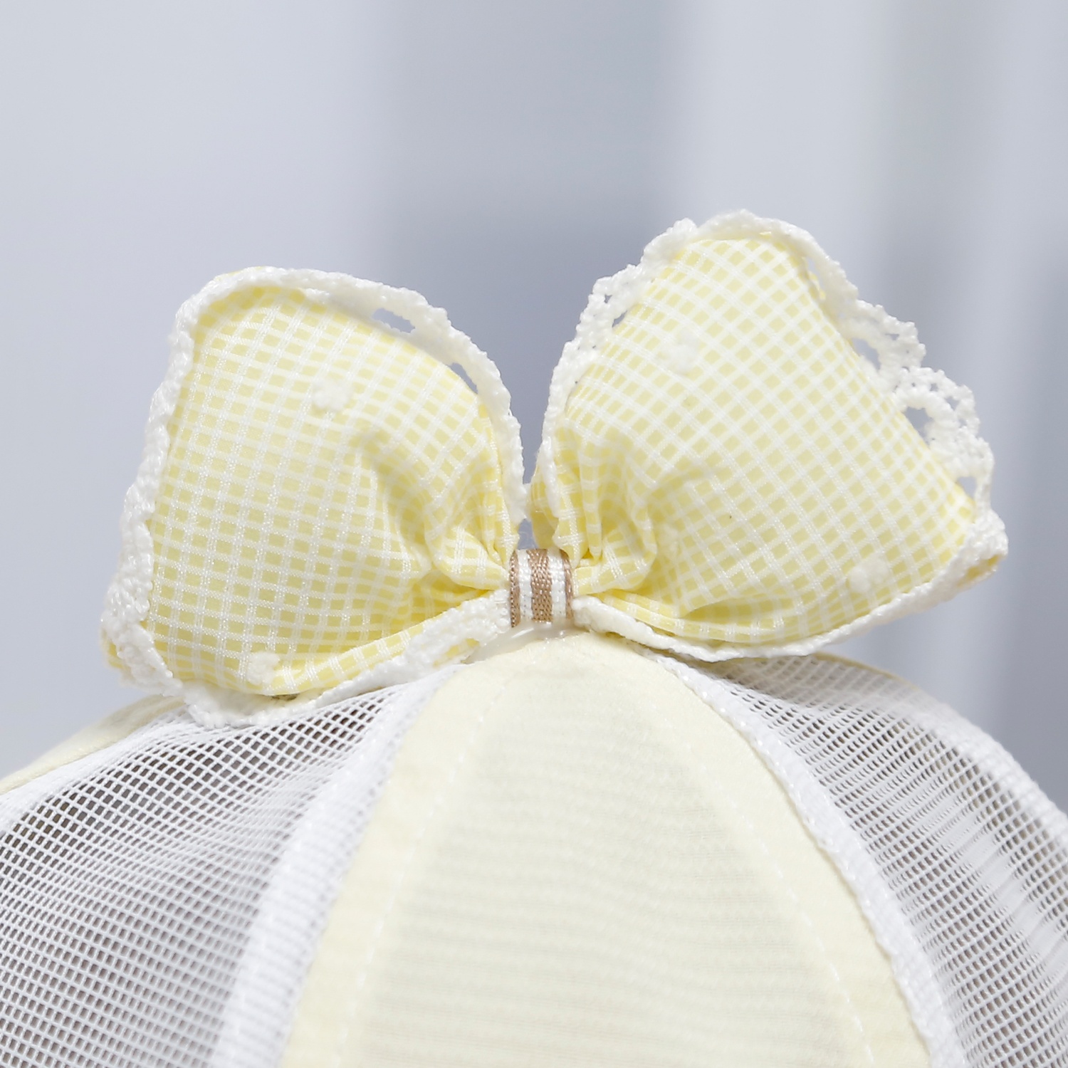 Mũ thời trang KidsPlaza đính nơ 25K-H18 Size 48 (Vàng)