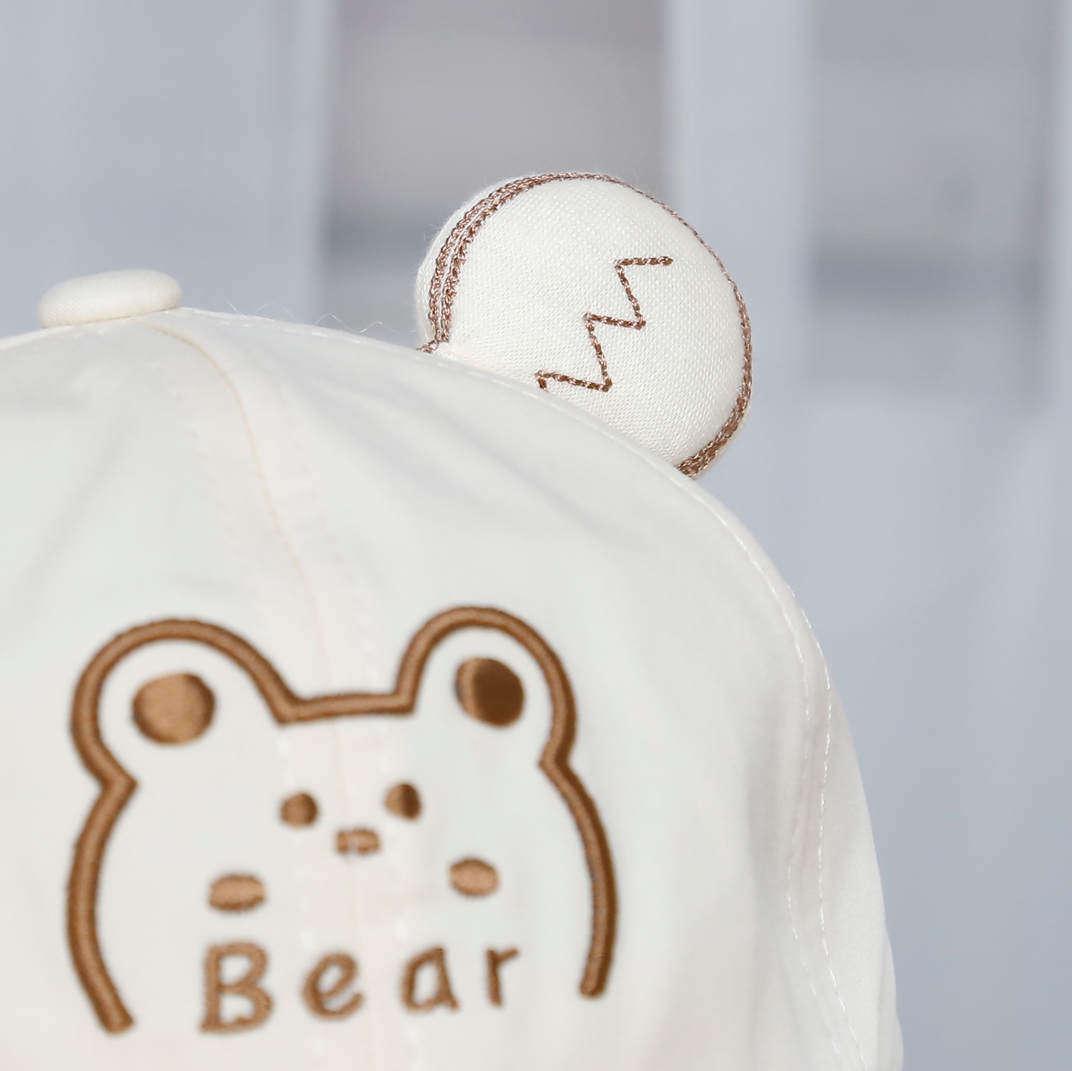 Mũ thời trang KidsPlaza in cute 25K-H11 Size 50 (Be nâu)