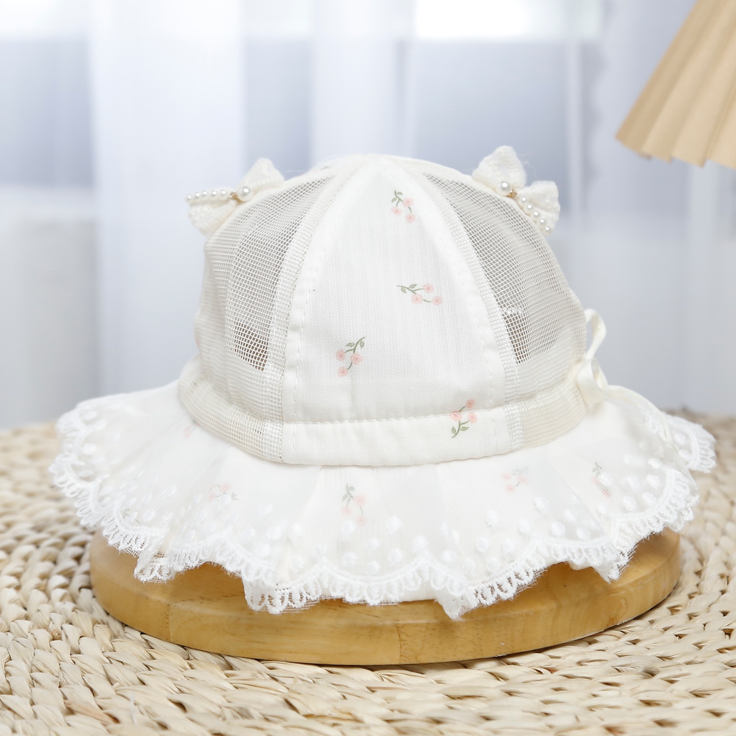 Mũ thời trang KidsPlaza ren đính 2 nơ 25K-H15 Size 46 (Hồng)