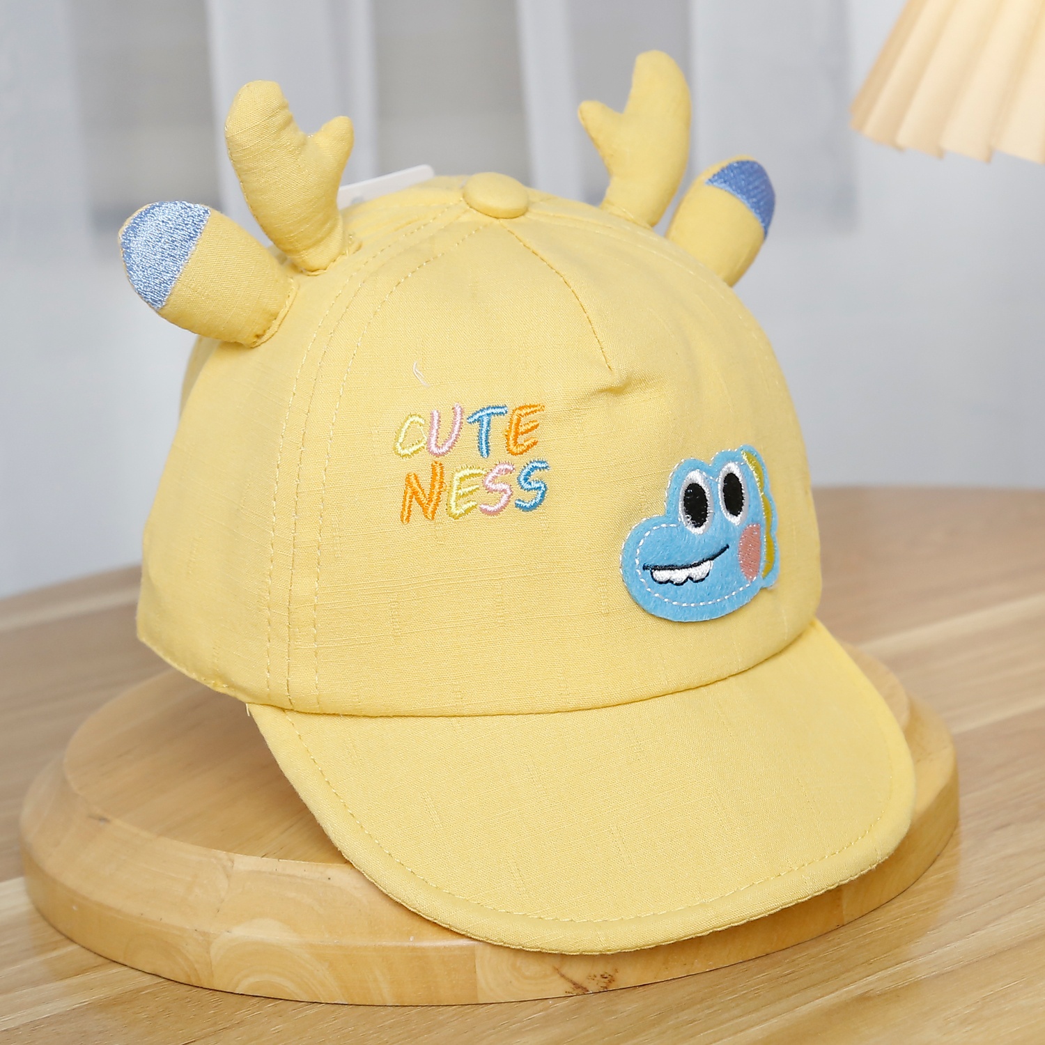 Mũ lưỡi trai KidsPlaza cute ness 25K-H07 Size 46 (Vàng)