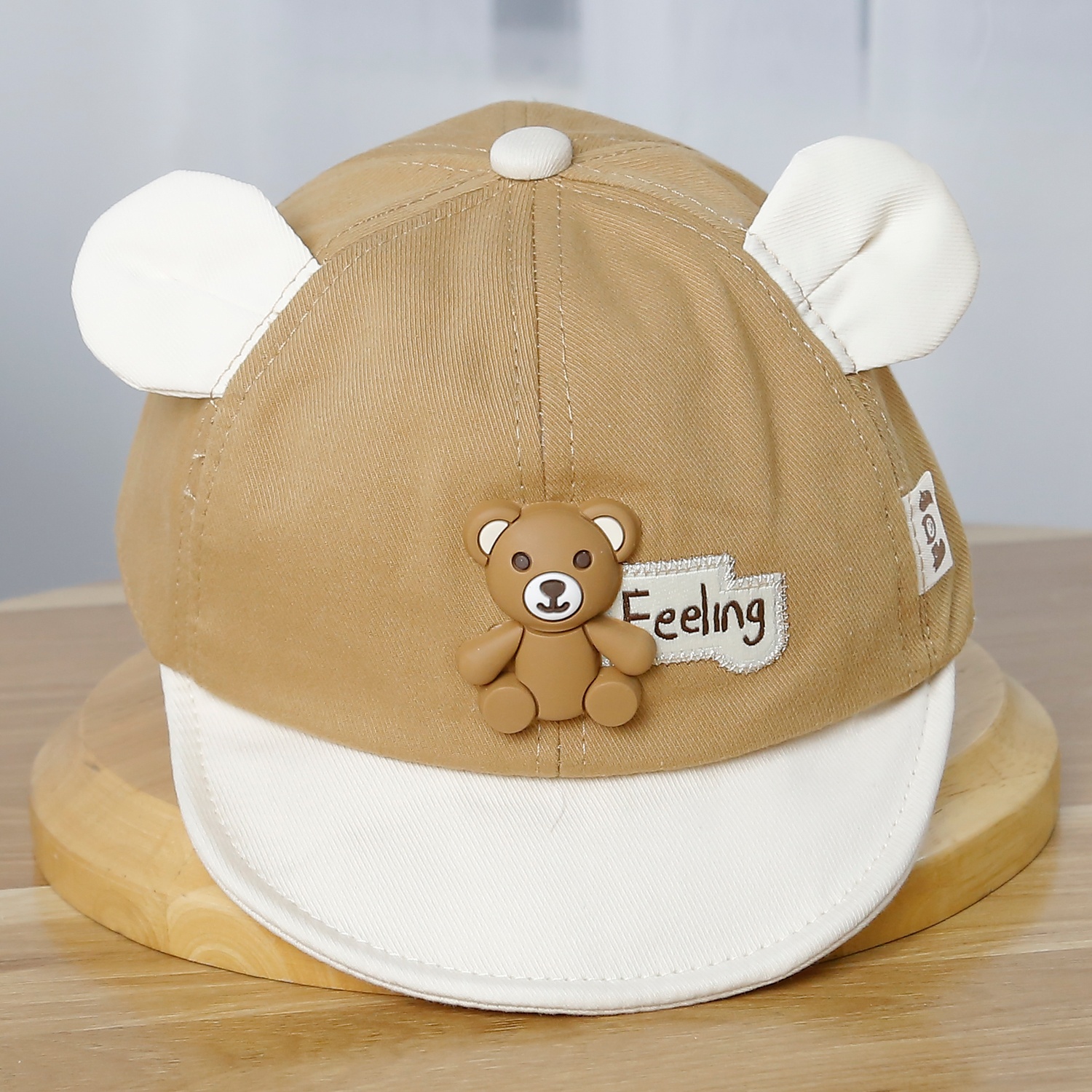 Mũ lưỡi trai KidsPlaza đính gấu 25K-H08 Size 48 (Nâu)