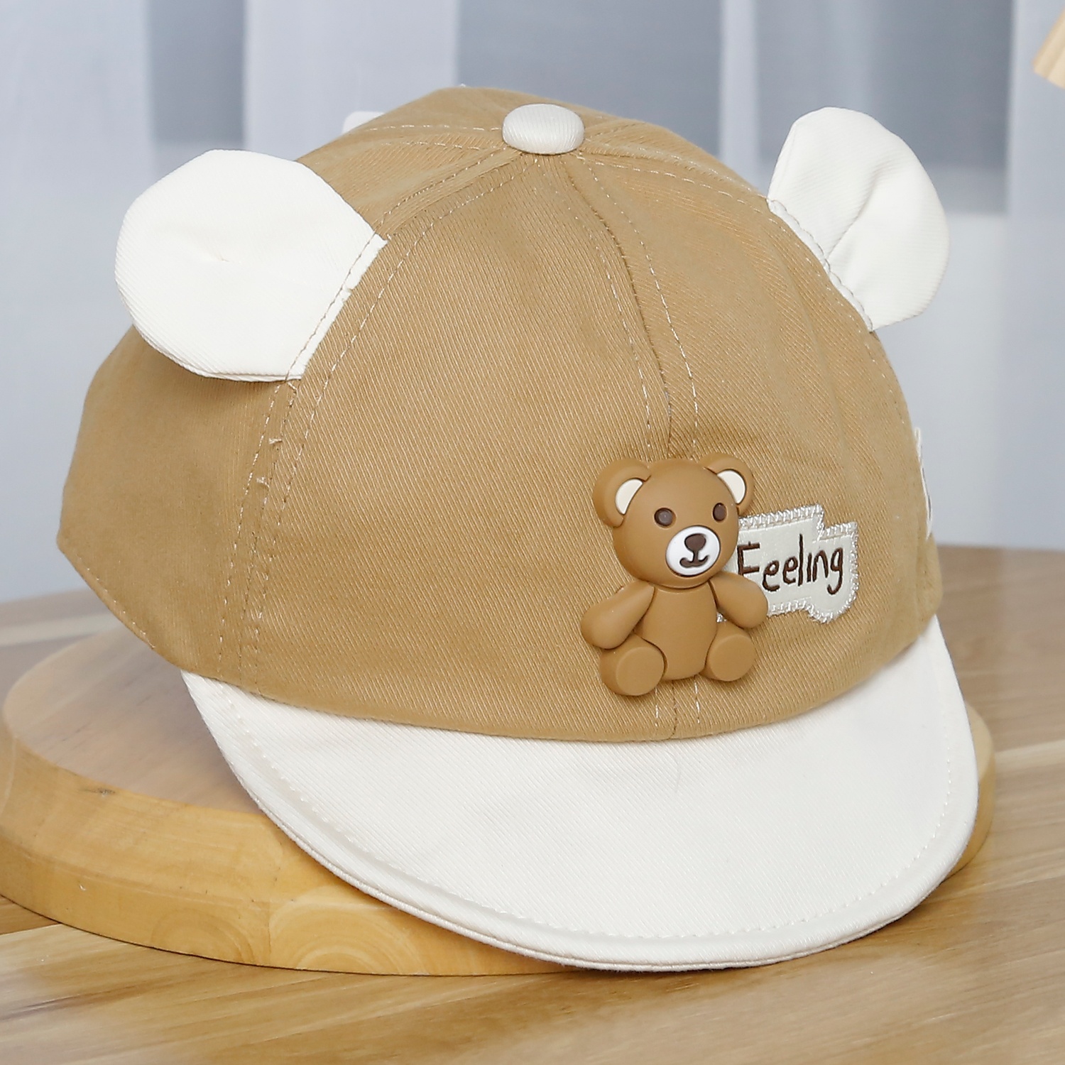 Mũ lưỡi trai KidsPlaza đính gấu 25K-H08 Size 48 (Nâu)