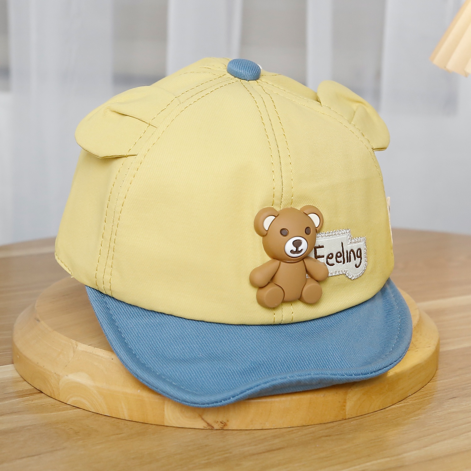 Mũ lưỡi trai KidsPlaza đính gấu 25K-H08 Size 48 (Vàng)
