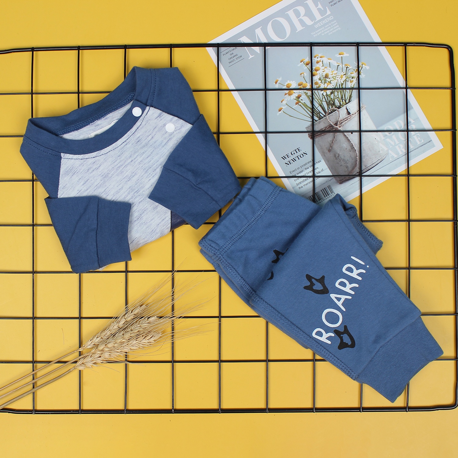 Bộ quần áo bé trai có túi ngực Mamago ND19T (tím than) hình 1