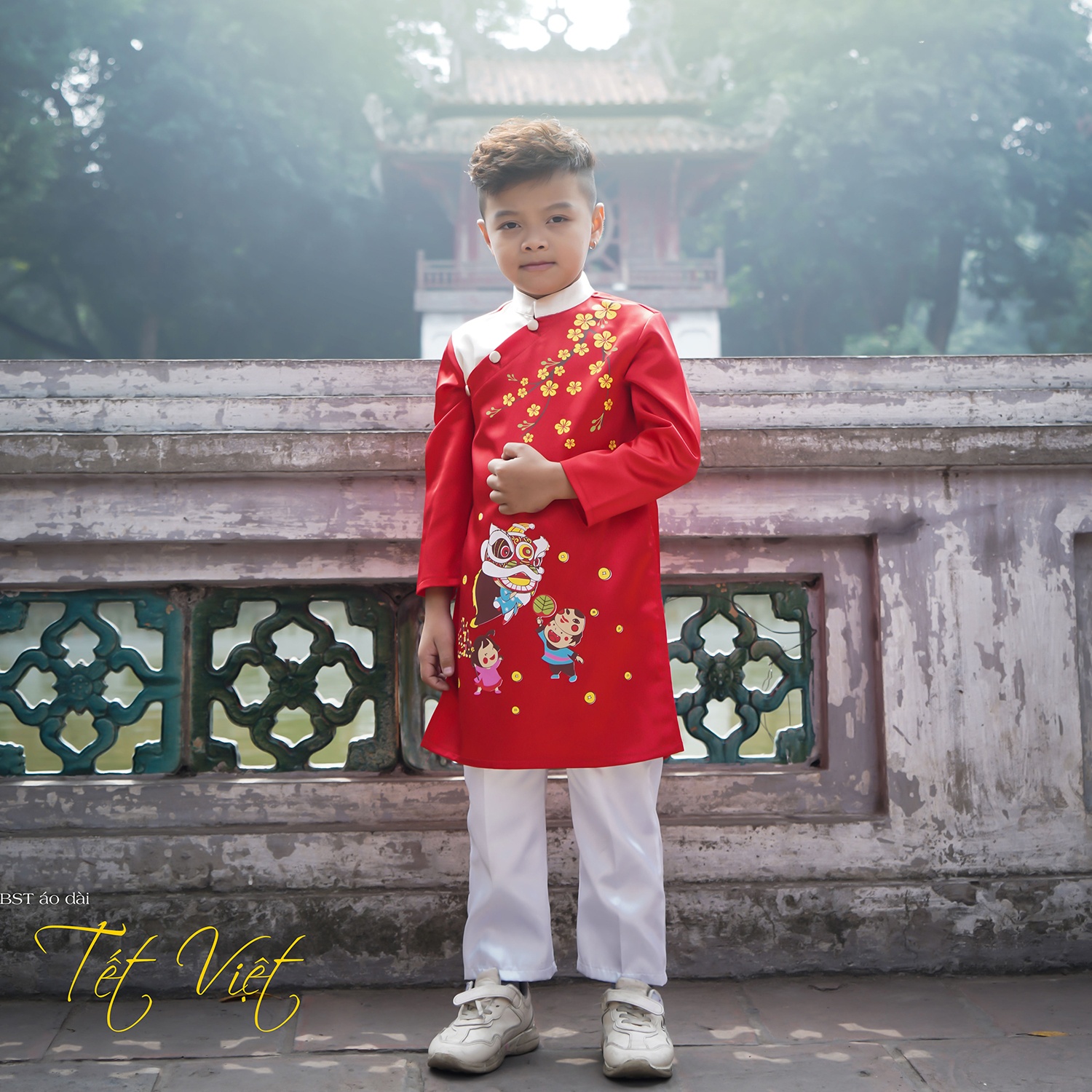 Bộ áo dài bé trai Mamago in hình múa lân M19D (Đỏ) hình 1