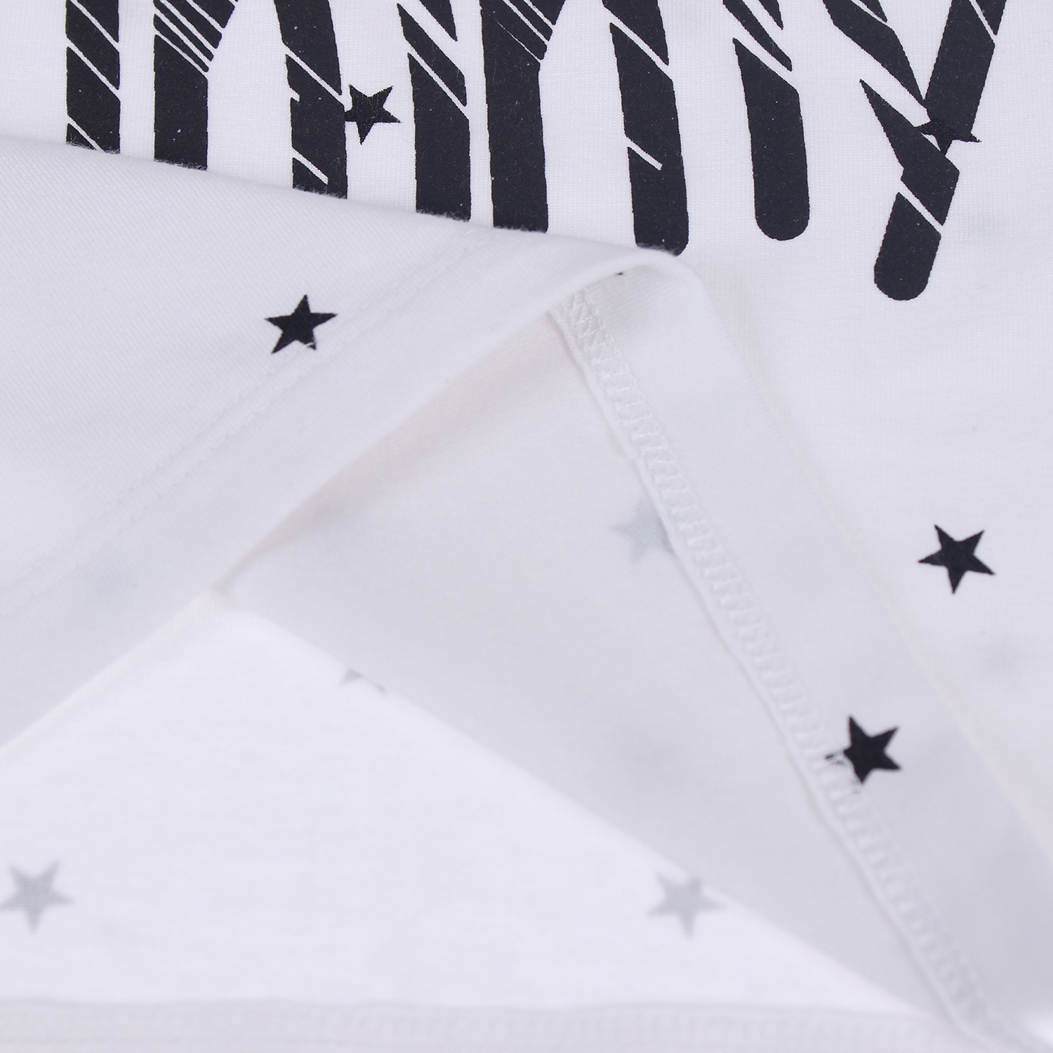 Bộ cotton tay dài in chữ I Love Mummy Kiza bé gái  hình 4