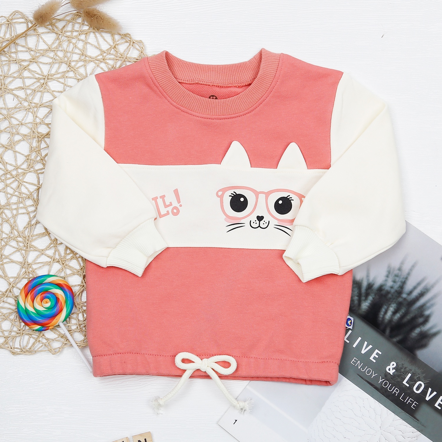 Bộ quần áo bé gái KidsPlaza in mèo HN22D  hình 2