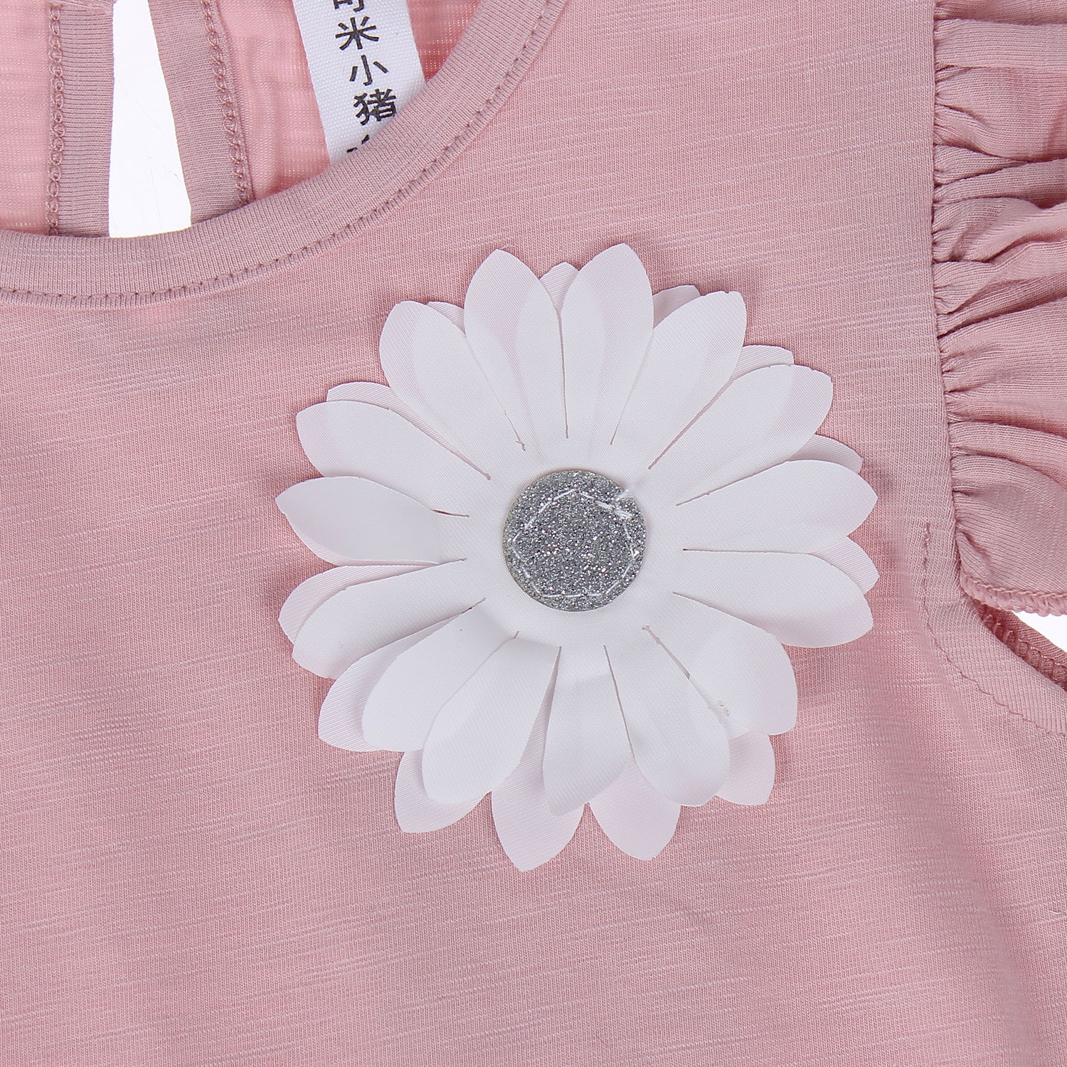 Bộ quần áo cotton bé gái đính hoa hình 4