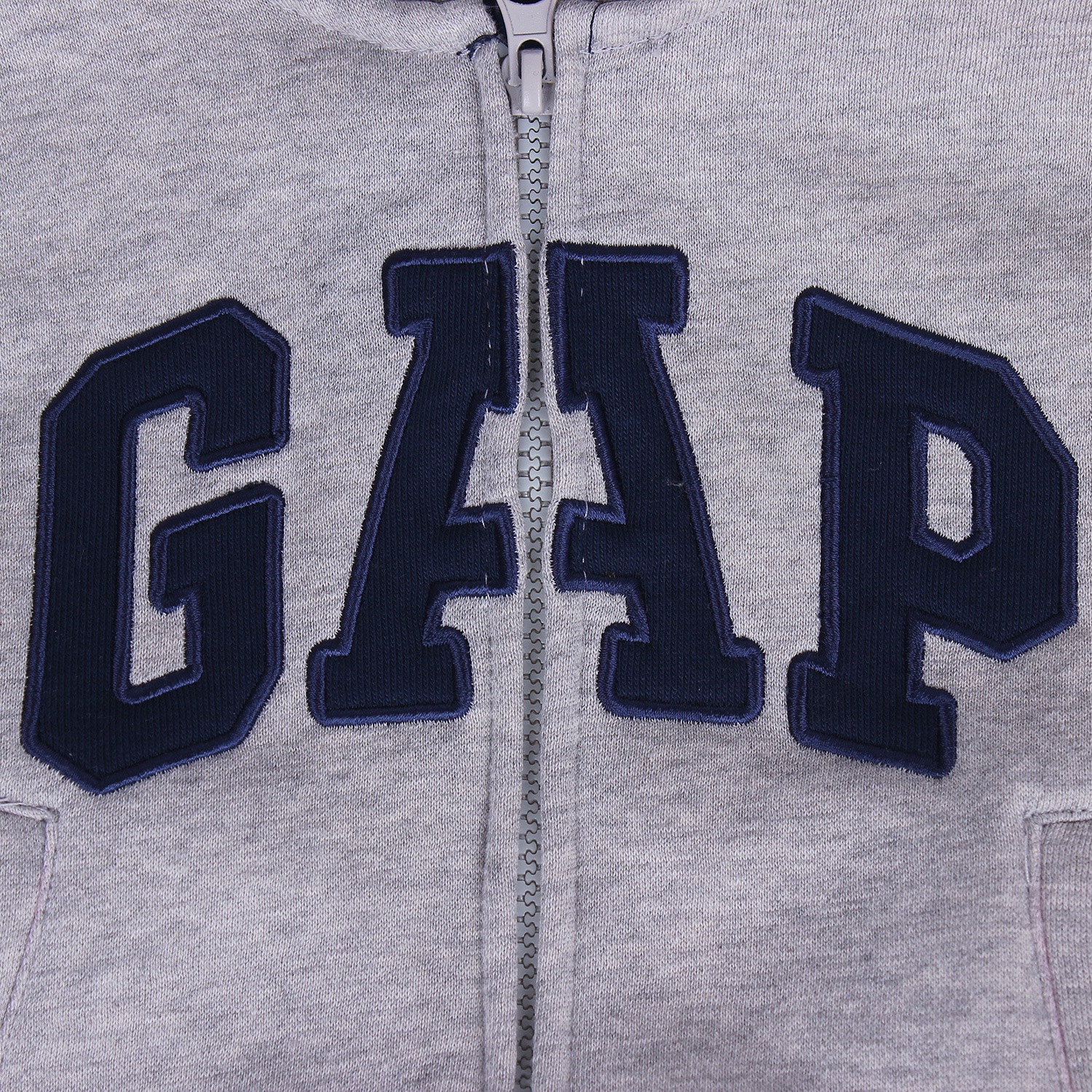 Bộ quần áo nỉ in chữ Gap màu ghi hình 2