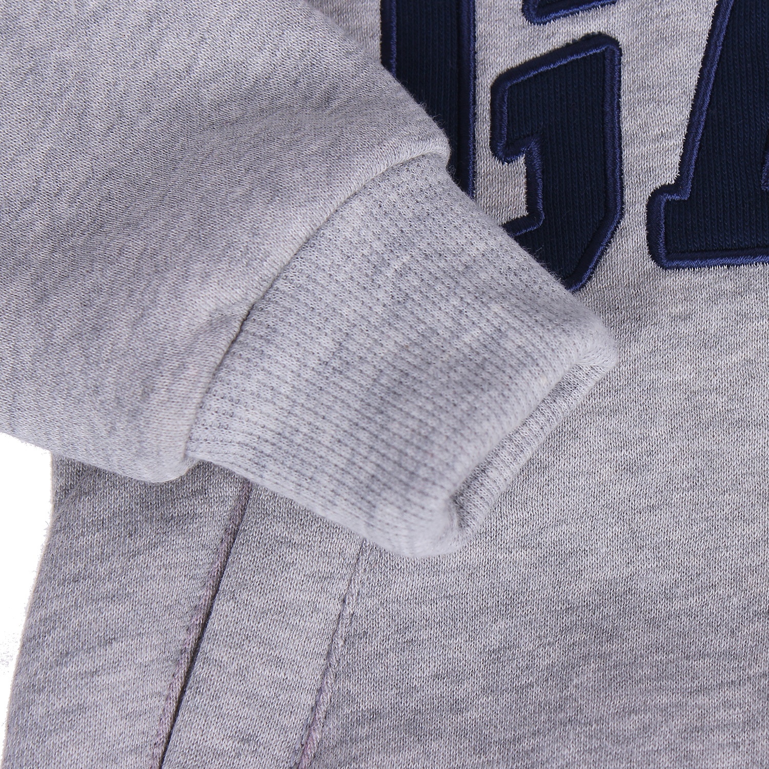 Bộ quần áo nỉ in chữ Gap màu ghi hình 4