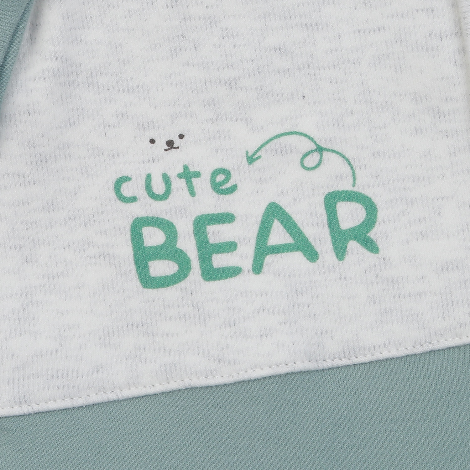 Body dài cúc giữa KidsPlaza chất liệu nhung ND24D (Ghi)