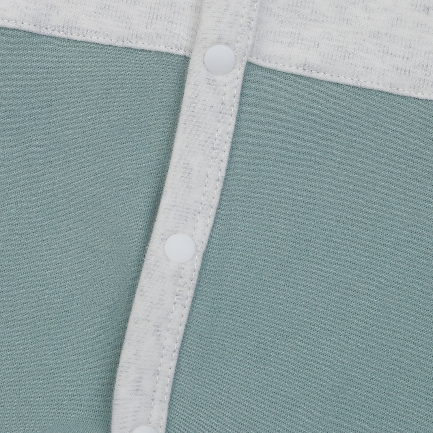 Body dài cúc giữa KidsPlaza chất liệu nhung ND24D (Ghi)