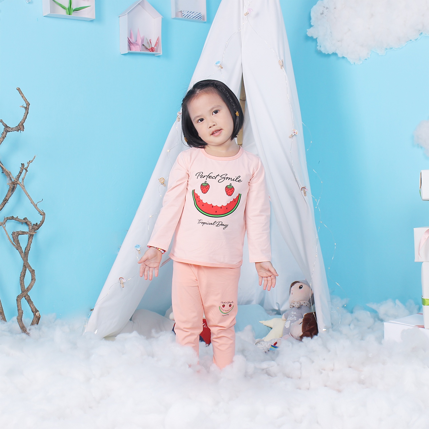 Quần áo dài tay bé gái Mamago in hình miếng dưa hấu LN19T (cam) hình 2