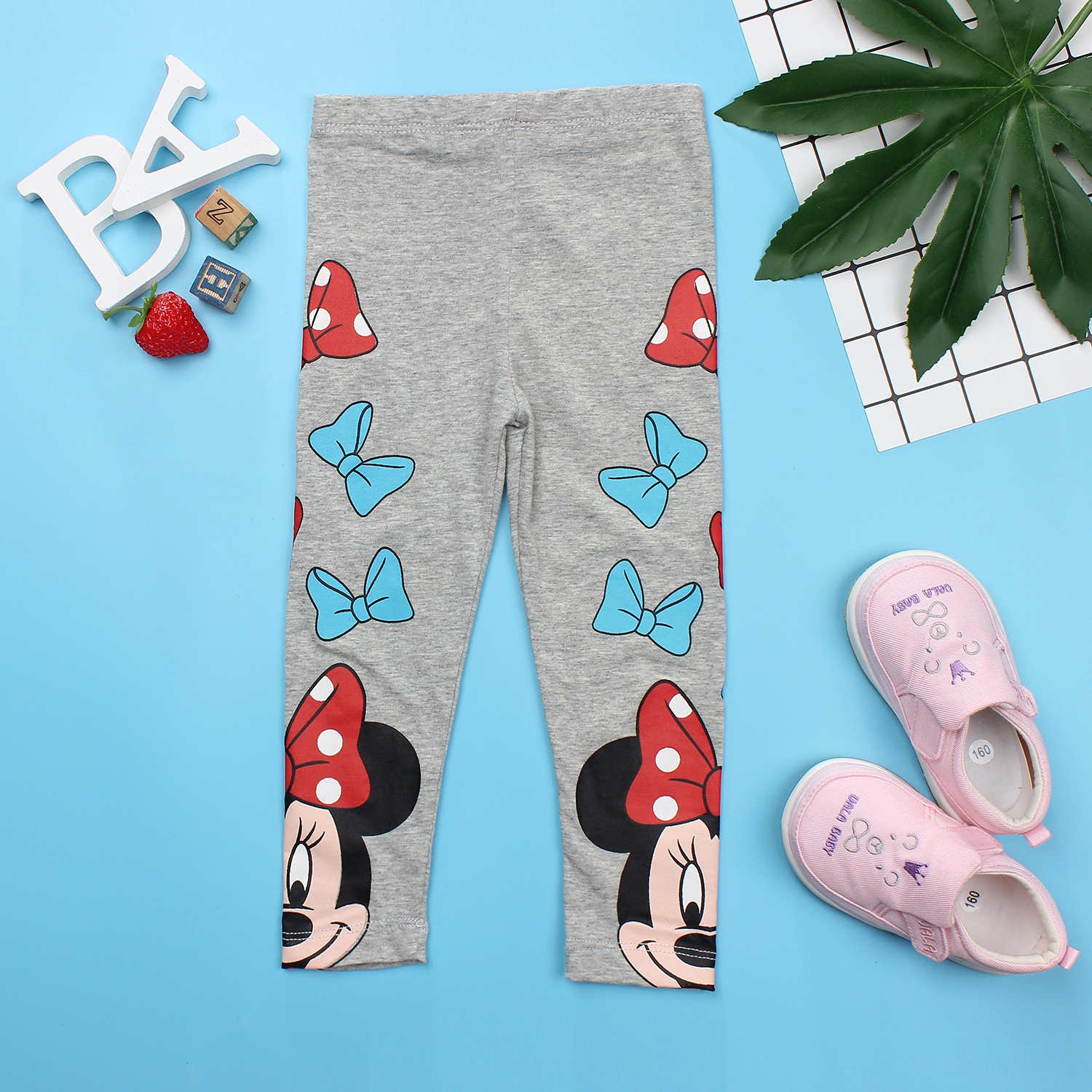 Quần legging dài bé gái in chuột Mickey Kiza (Ghi) hình 2