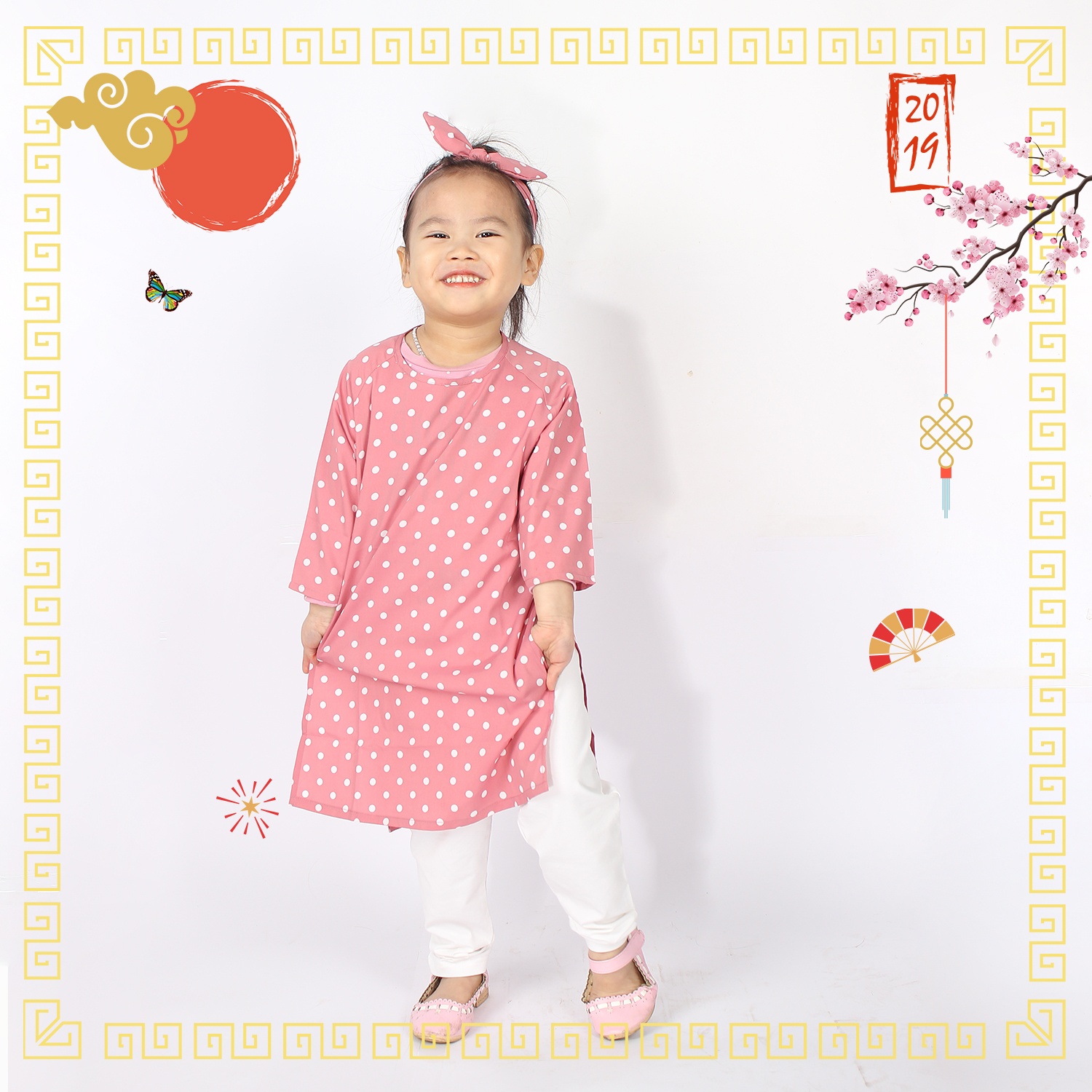 Áo dài tết cho bé gái chấm bi cô ba Sài Gòn (Hồng) hình 1