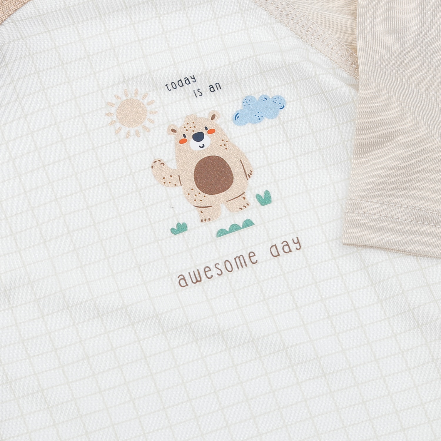 Bộ quần áo bé trai dài tay KidsPlaza in hình Gấu M25H (Be)