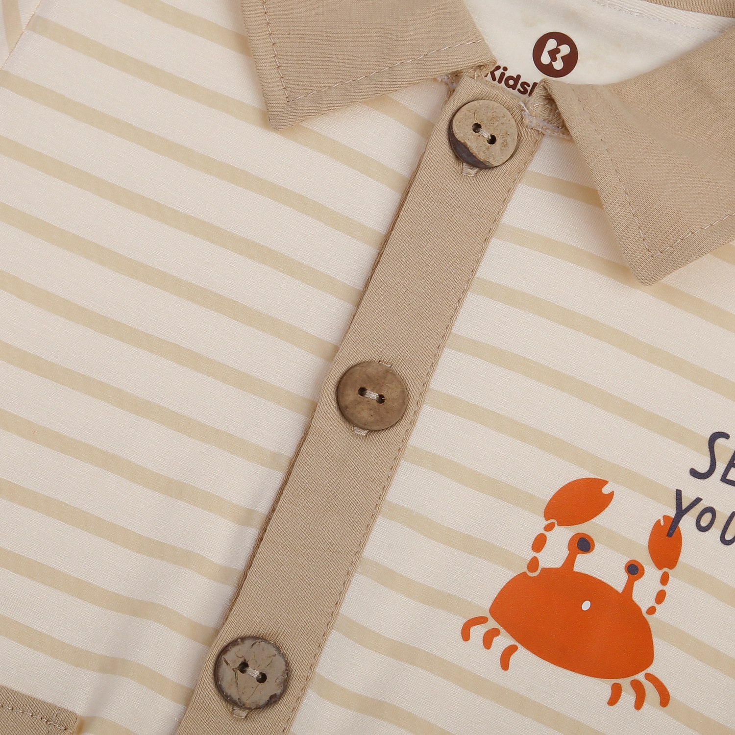 Body cộc bé trai KidsPlaza in cua HN25H (Be Nâu)