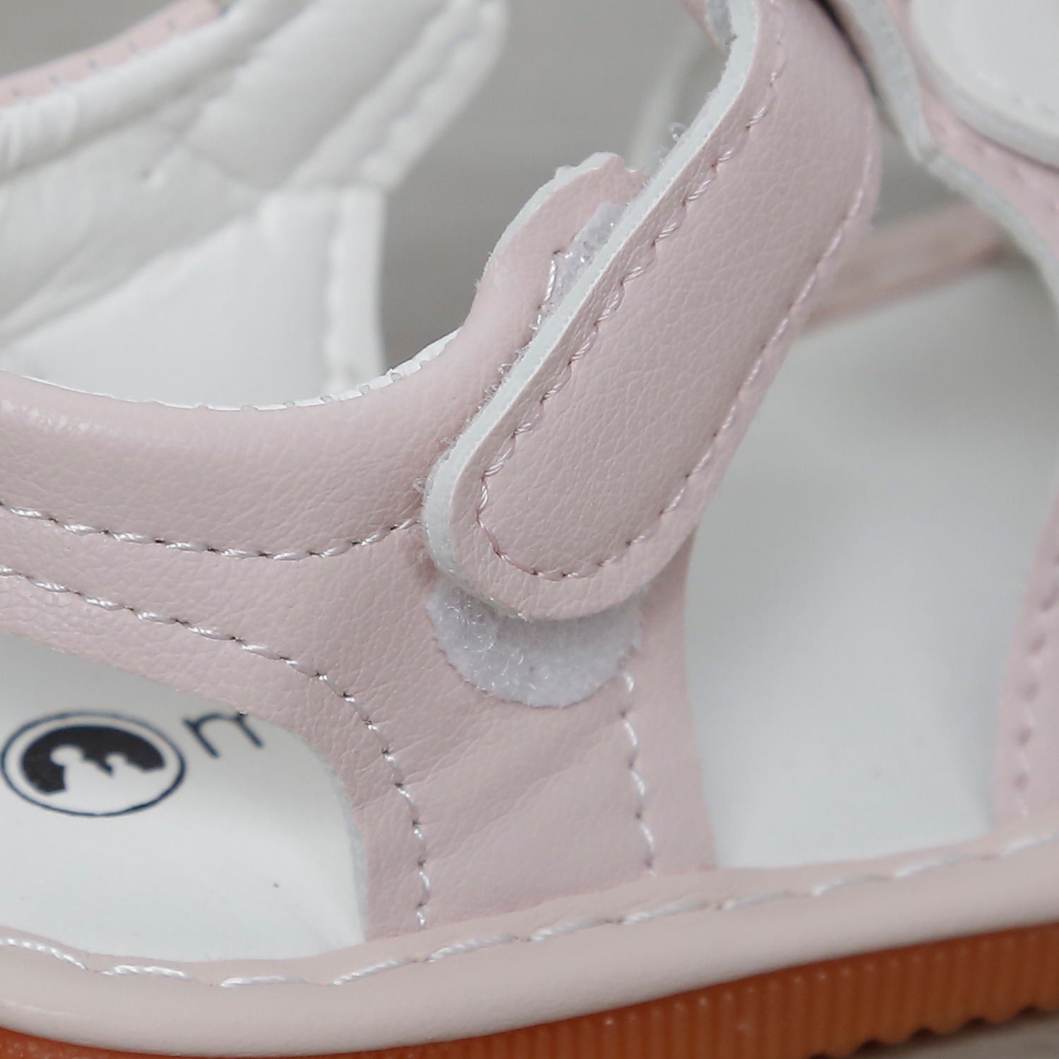 Dép sandal tập đi kèn Mamago 25M-S2 gắn hoa (Hồng) 