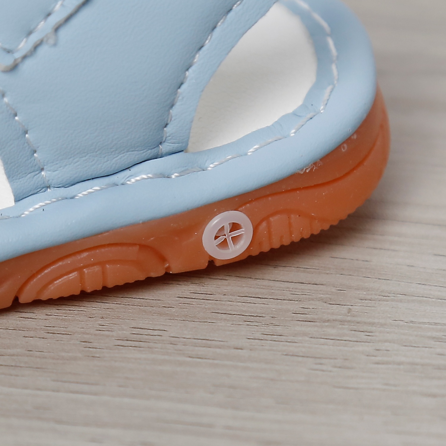 Dép sandal tập đi kèn Mamago 25MS8 sao cười (Xanh)