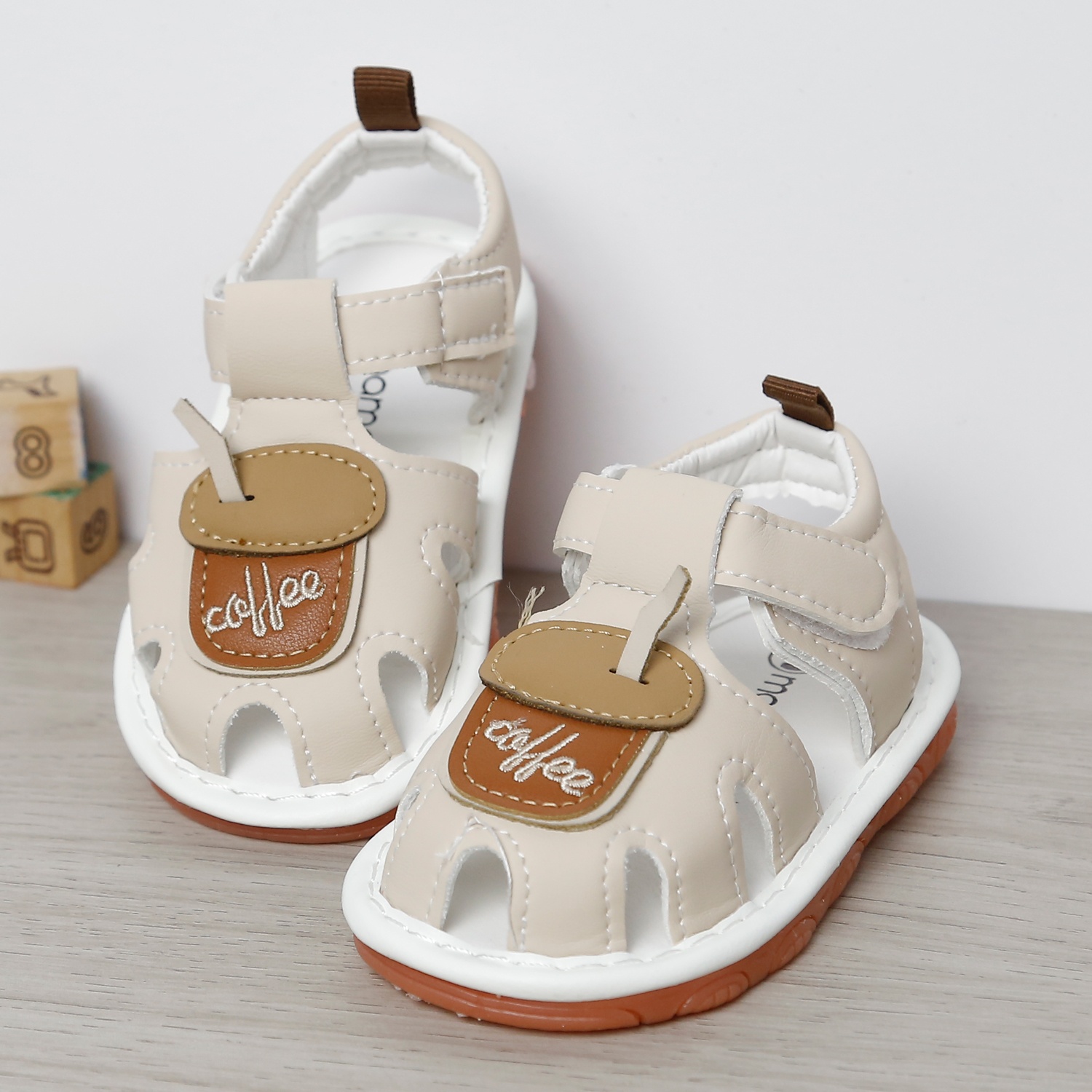 Dép sandal tập đi kèn Mamago 25MS9 coffee (Be)