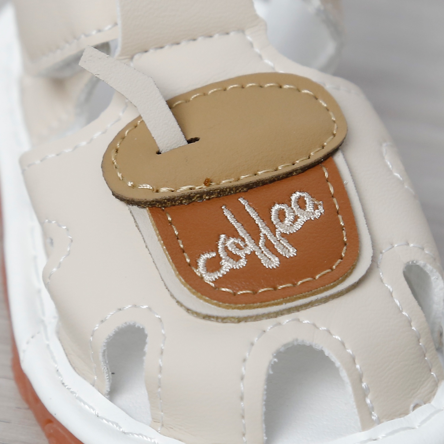 Dép sandal tập đi kèn Mamago 25MS9 coffee (Be)