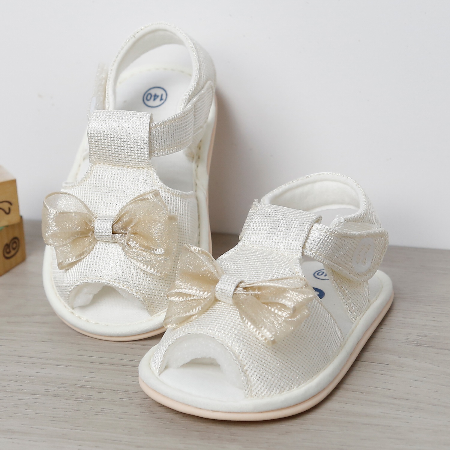 Dép sandal tập đi KidsPlaza đính nơ 25K-S05 (Be)