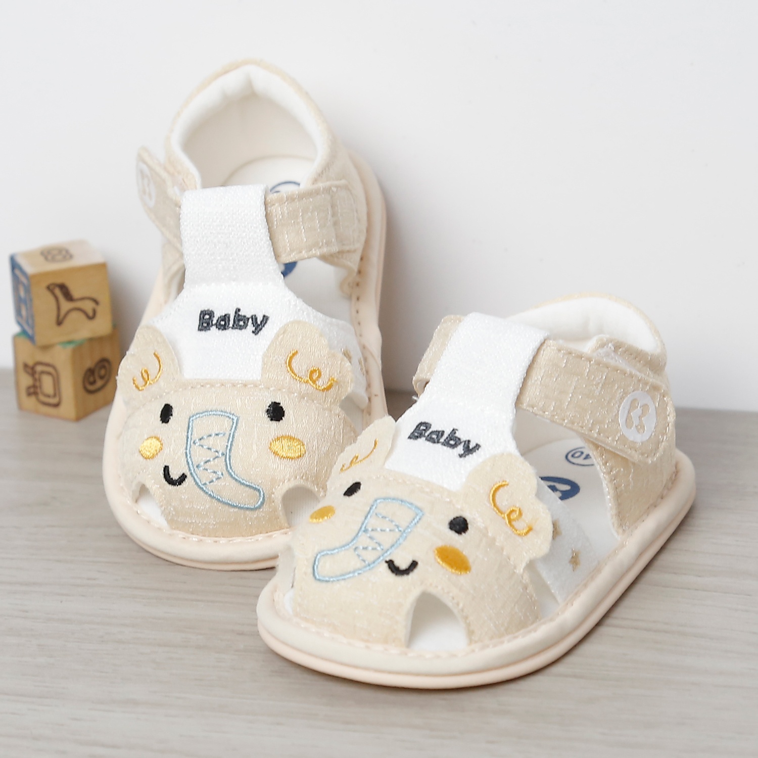 Dép sandal tập đi KidsPlaza hình voi baby 25K-S06 (Be)