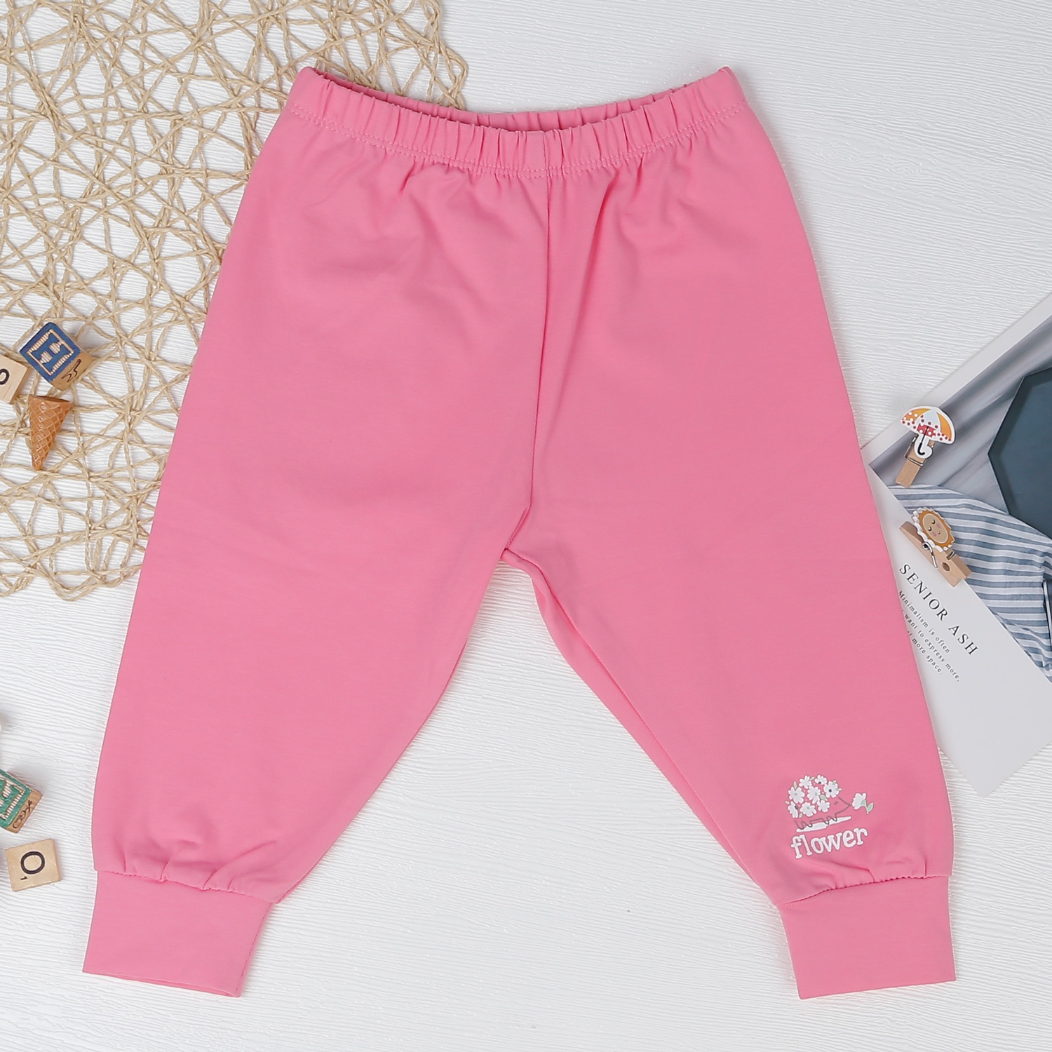 Bộ dài tay bé gái in thỏ trắng KidsPlaza TT22T hình 3