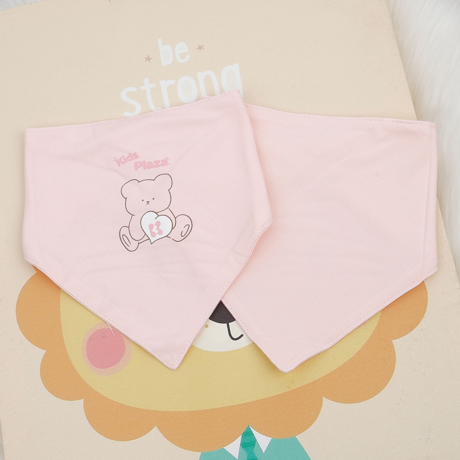 Set 2 yếm tam giác cho bé KidsPlaza Otis ND24H (Hồng) hình 2